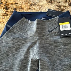 Nike Legendary Tight Fit Training Leggings NWT